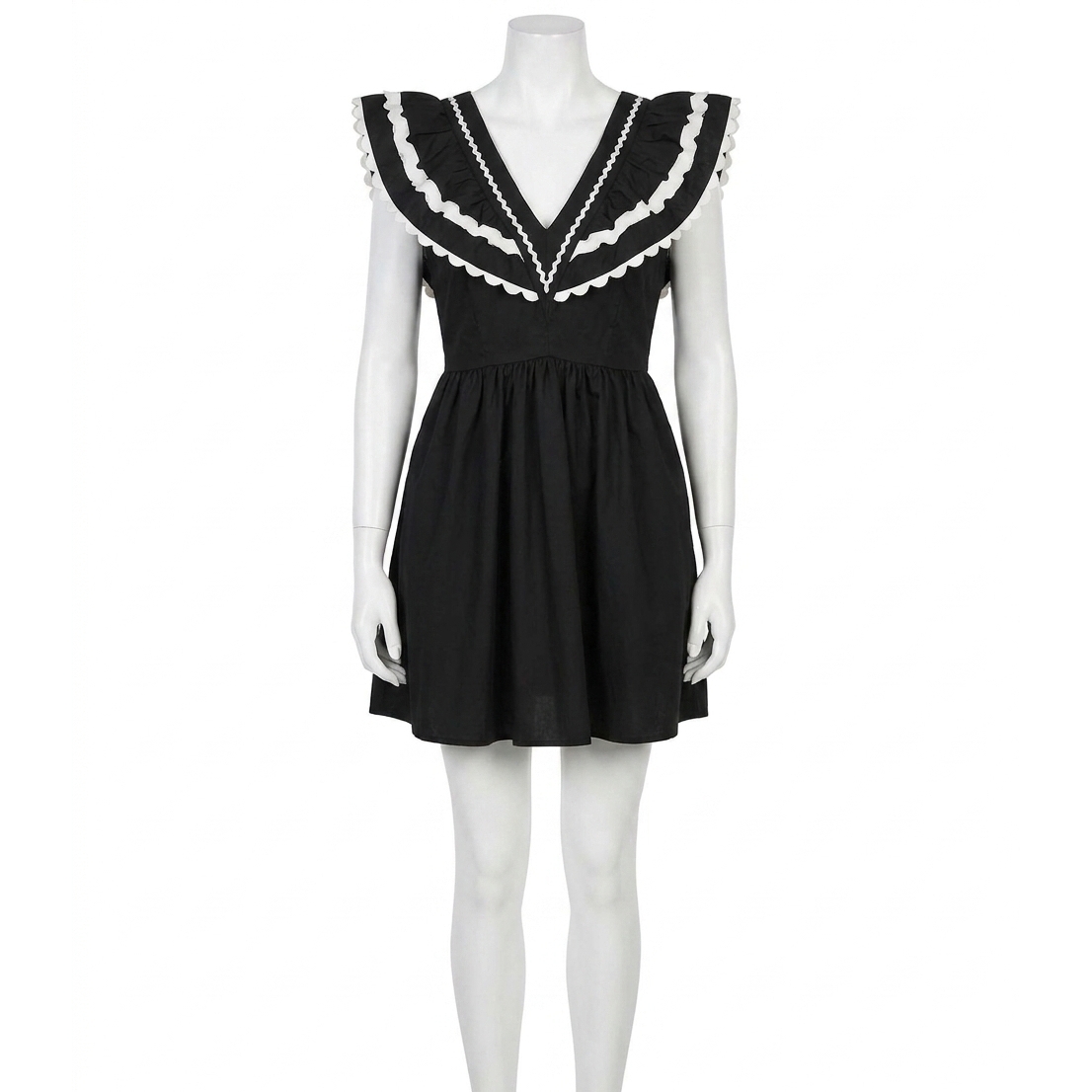 New Entro Kite Sleeve Dress In Black/White